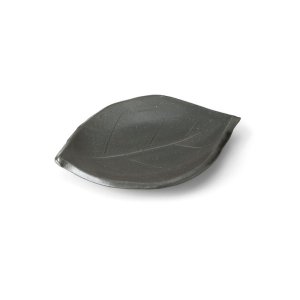 画像1: 【ta・ta・la　このは】柿の葉　黒 【ta・ta・la　KONOHA】Persimmon Leaf Plate Black