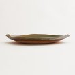 画像2: 【ta・ta・la　このは】柿の葉　織部 【ta・ta・la　KONOHA】Persimmon Leaf Plate Deep green (2)