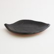 画像3: 【ta・ta・la　このは】柿の葉　黒 【ta・ta・la　KONOHA】Persimmon Leaf Plate Black (3)