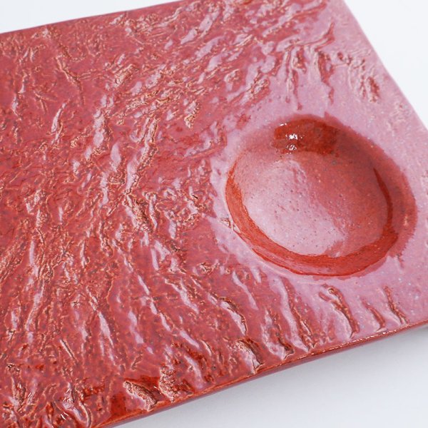 画像4: 【ta・ta・la KUBOMI】くぼみ皿 赤 (4)