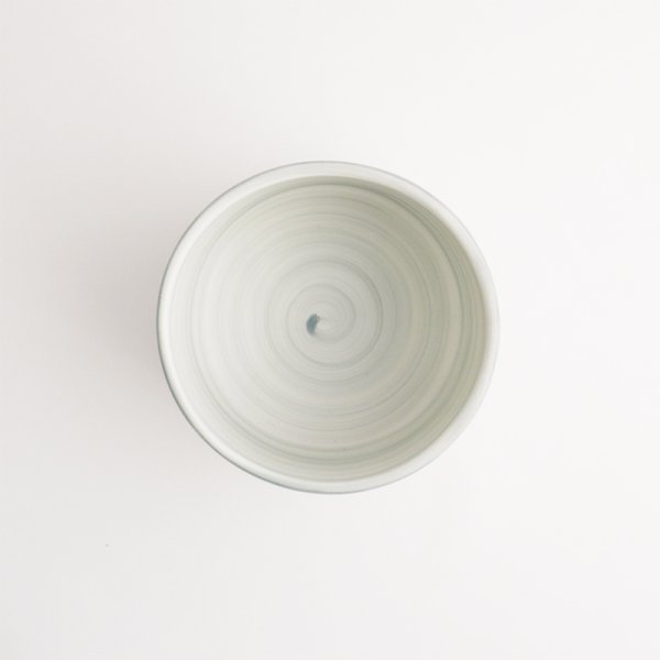画像4: 【FUDE-MAKI】小抹茶碗 白 【FUDE-MAKI】Small Matcha Cup White (4)