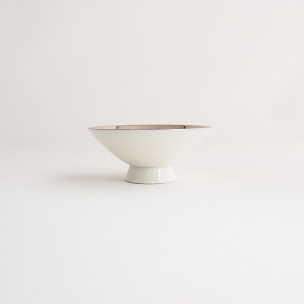 画像2: 【FU-KA -風火-】プラチナ8.1cm盃 【FU-KA -風火-】Platinum 8.1cm Sake Cup (2)