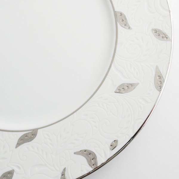 画像4: 【メインプレートコレクション】リーフプレート 銀彩 【Main Plate Collection】Leaf Plate Gindami (4)