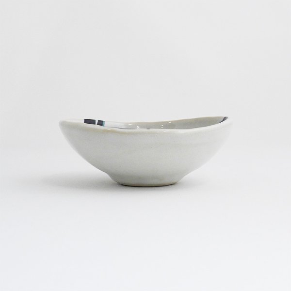 画像2: 2025新作:【TOUKA -冬花-】小鉢 葉 (2)